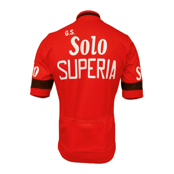 Achterkant shirtje solo (1)